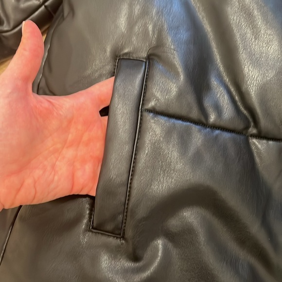 Bagatelle NYC vegan leather puffer coat - Picture 5 of 7